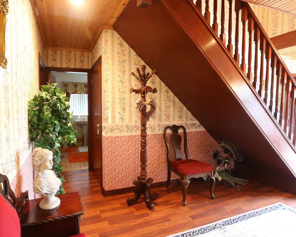 Sleepy Hollow B&B Ballymena Extérieur photo